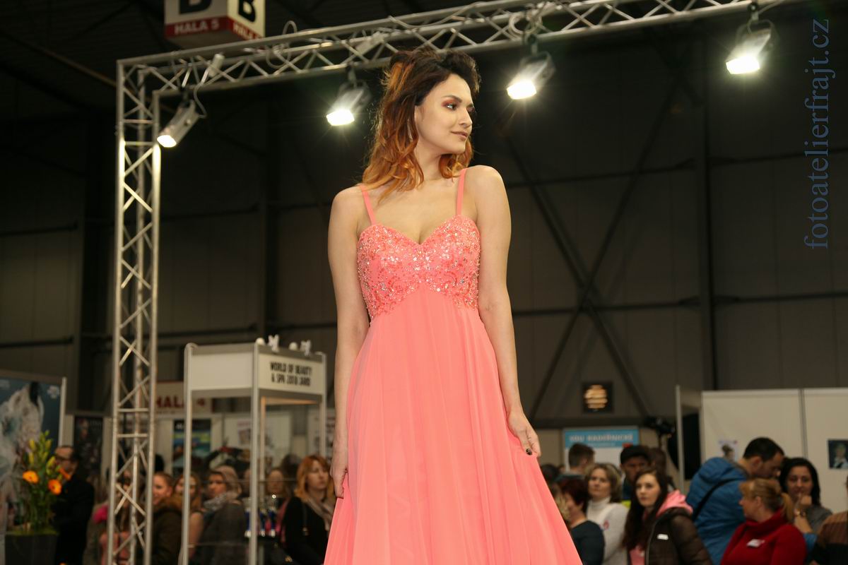 Módní přehlídka na veletrhu Expo Beauty 2018 šatyprotebe